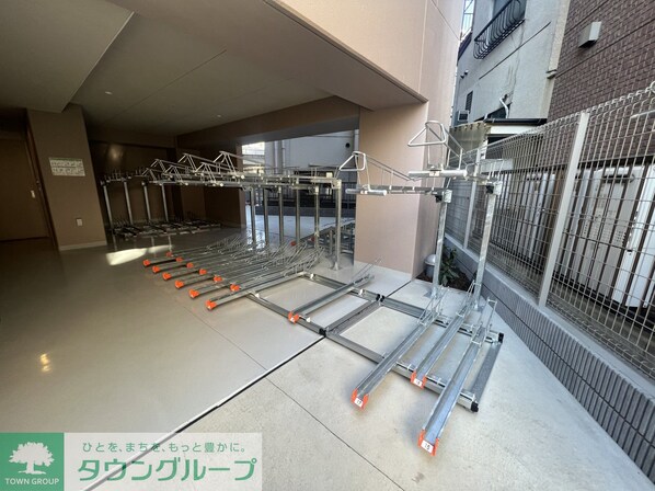 クレストコート町屋の物件内観写真